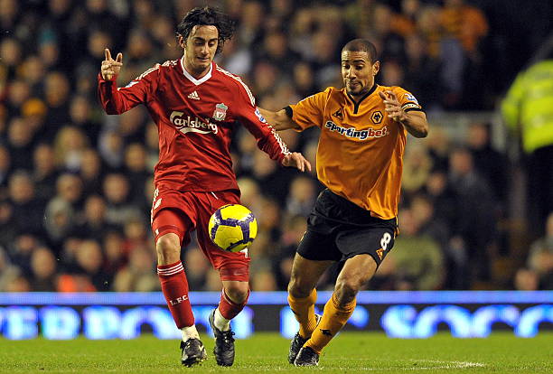 这两名年轻 这两名年轻